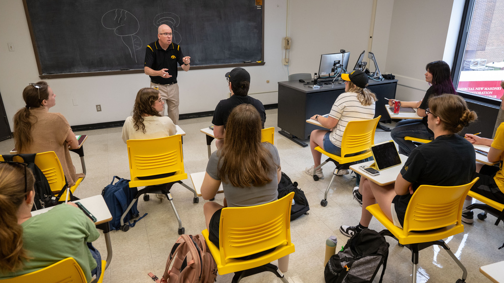 Making Space for Attention: Learning in a Distracted Age promotional image